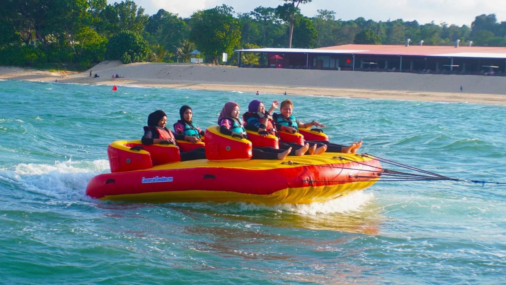 Lotus Desaru Beach Resort, 2 Bdrms, W/Splash Park Bandar Penawar Esterno foto